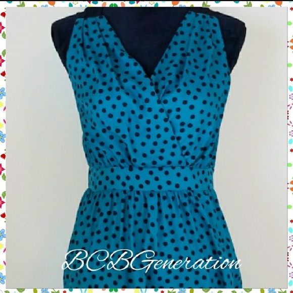 BCBGeneration Dresses & Skirts - BCBGENERATION DRESS WITH SHEER BACK, SIZE 6